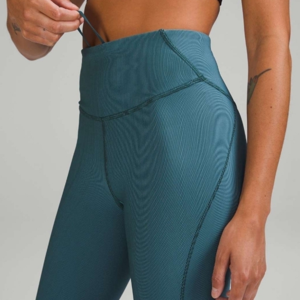 Lululemon Base Pace Ribbed Tight - Picture 3 of 11